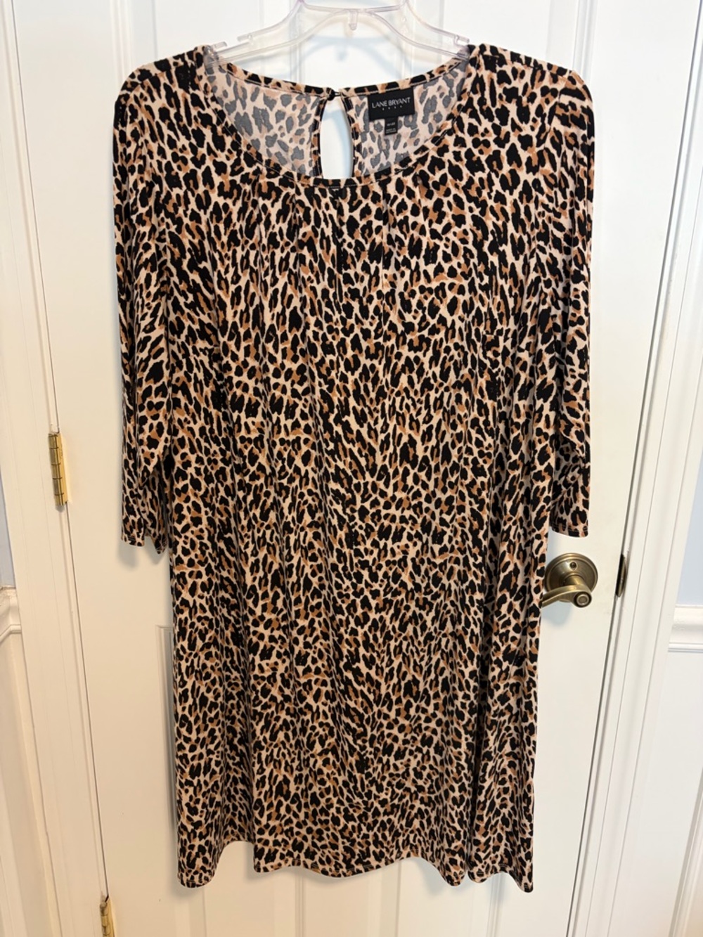 Lane Bryant women’s plus midi animal print dress. Size 18/20. 3/4 sleeves. Comfy